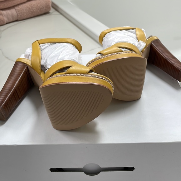 Aldo Platform Heeled Sandal - Picture 7 of 9